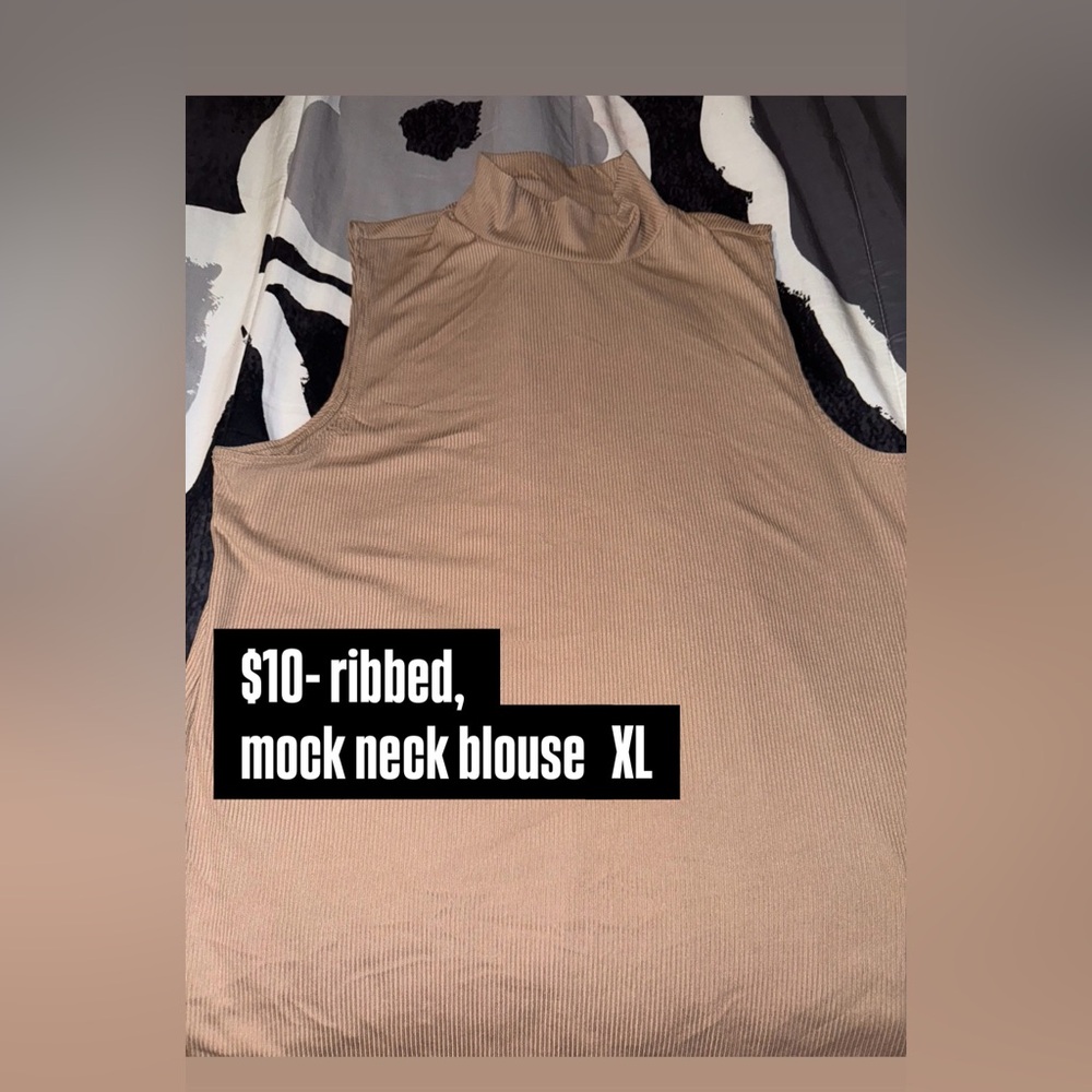 Ribbed mock neck top